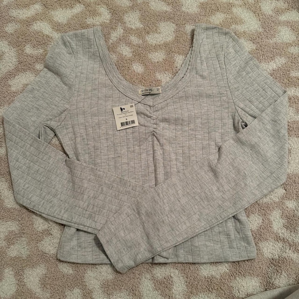 Cotton On Light Gray Ribbed Long-Sleeve Crop Top